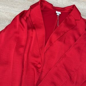 a new day slouchy red satin blazer ❣️ size large